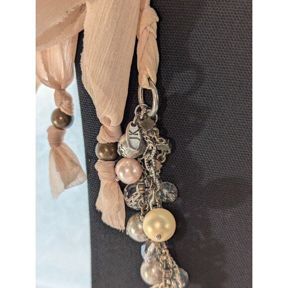 Jewel Kade Glamour Pearl Necklace - Picture 6 of 9